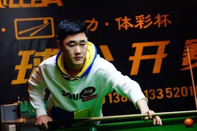 由世界冠军 由世界冠军